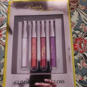 Glimmering Lip Gloss